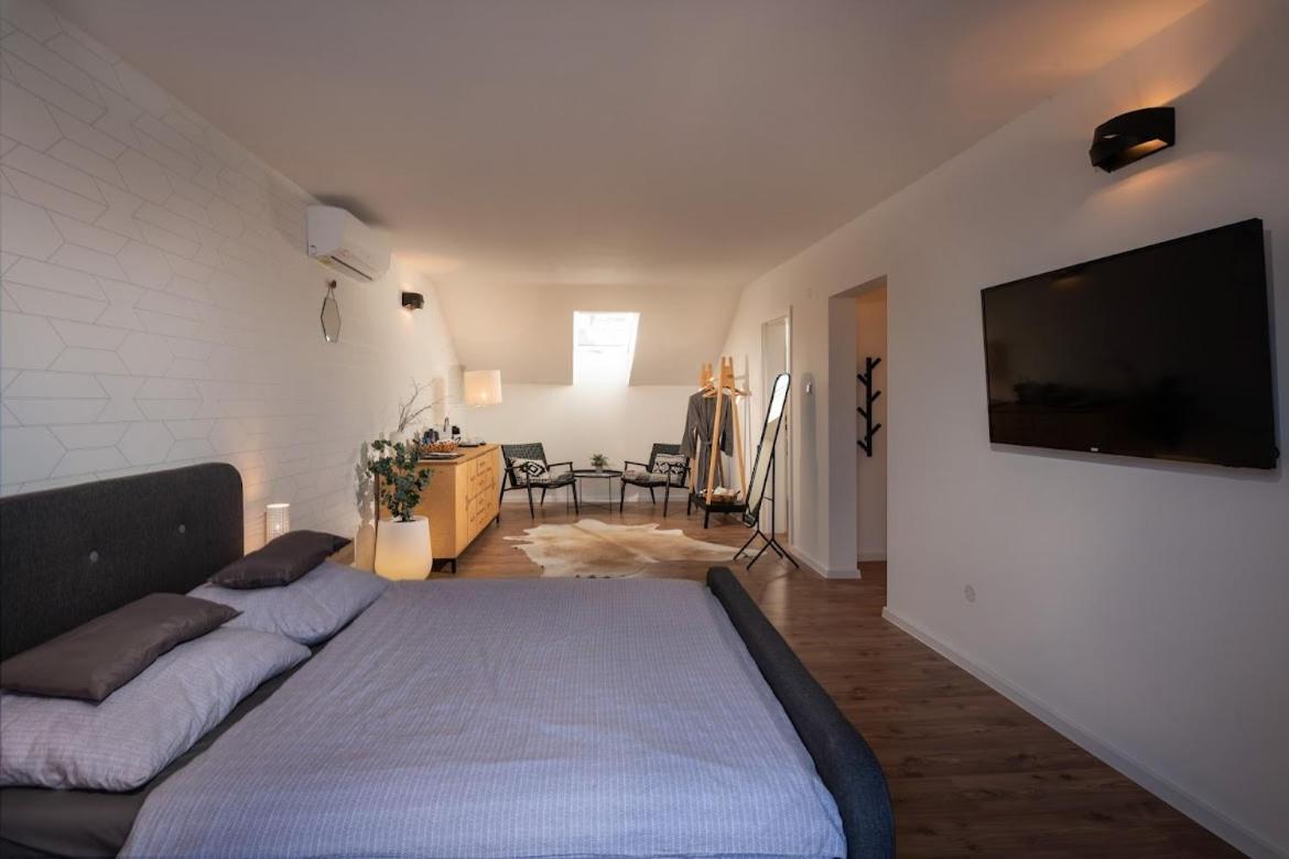 Apartman Pod Vezou 2 Banska Bystrica Exterior photo